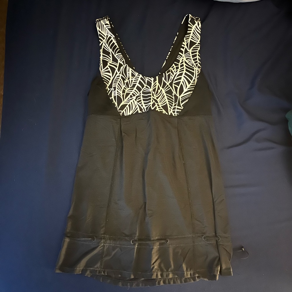 Lululemon activewear tank top with pull string detailing